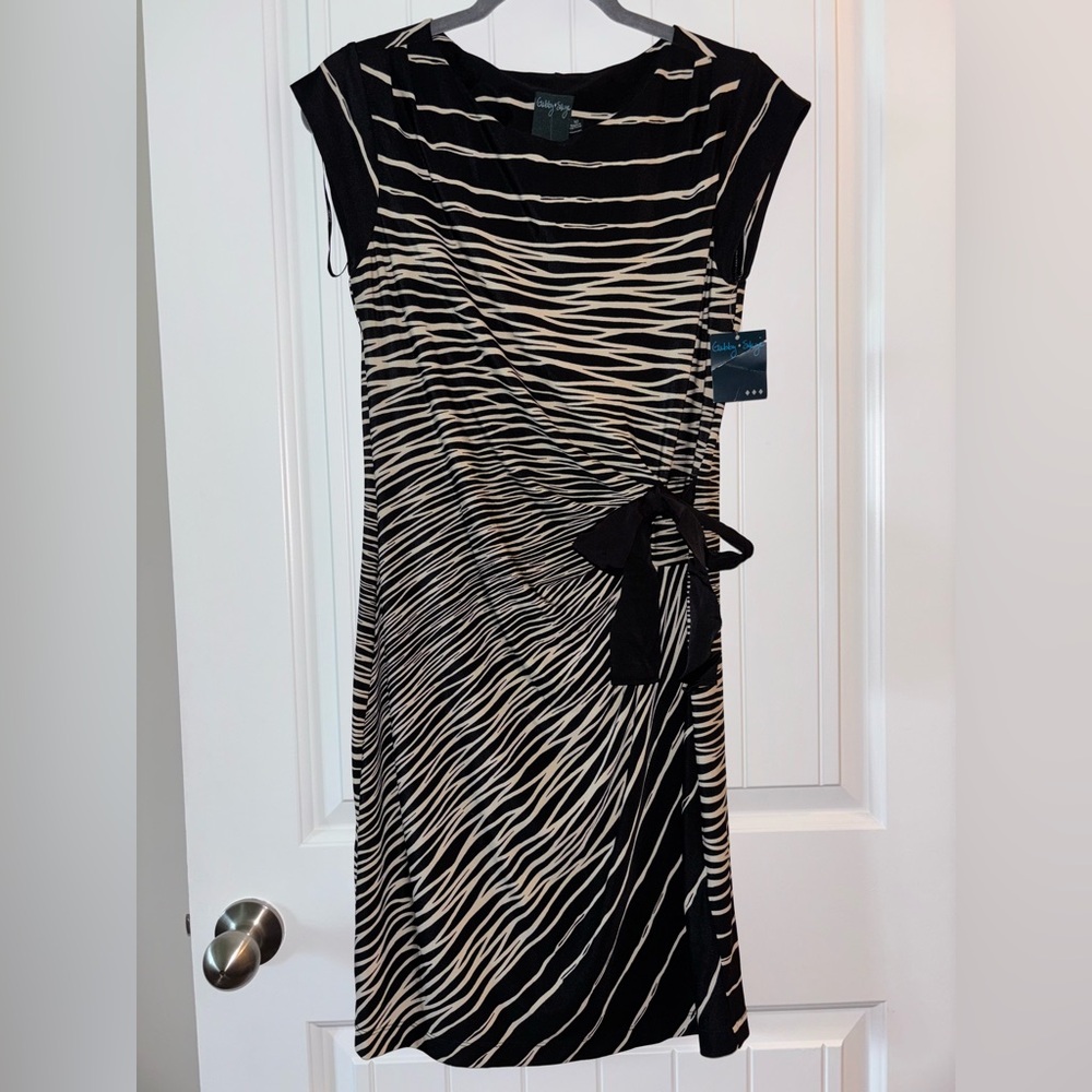 Gabby Skye Zebra Print Dress in Black and Cream